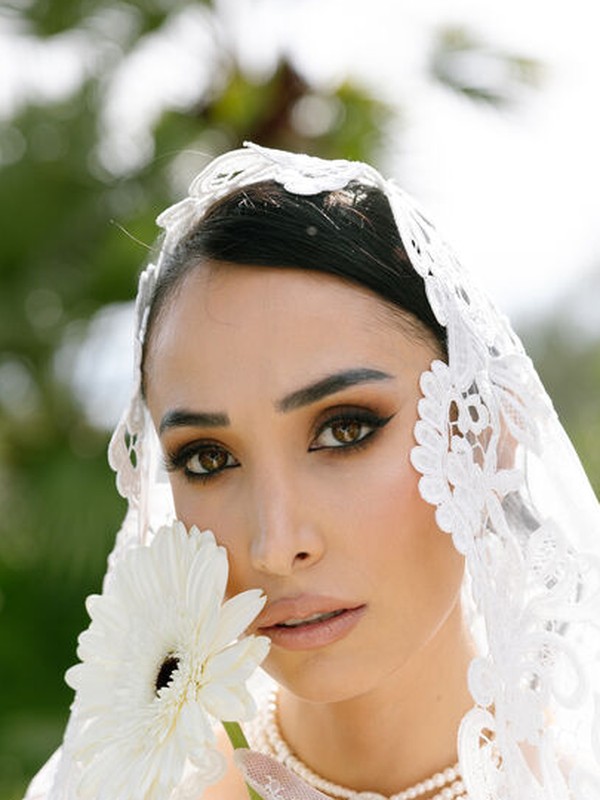 Elegant Smoky Eye - makeup by Nala